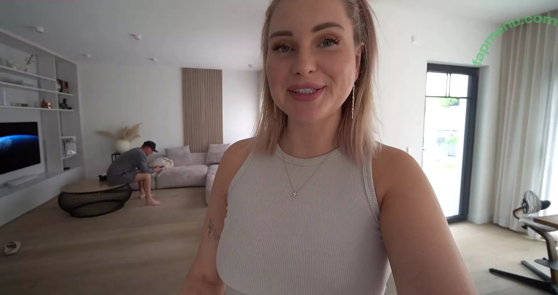 Maren Wolf nude photo #0626 (jellwolffree / marenwolf)