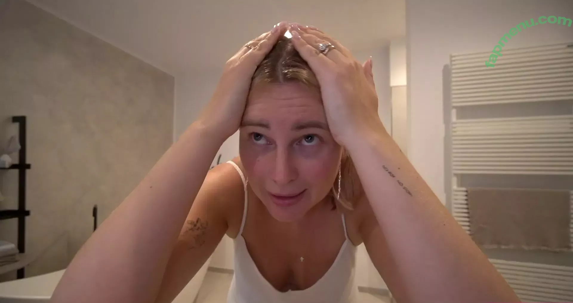 Maren Wolf nude photo #0639 (jellwolffree / marenwolf)