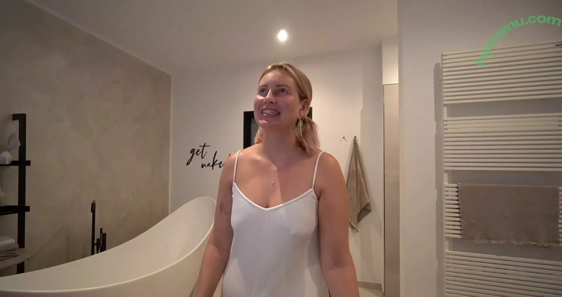 Maren Wolf nude photo #0652 (jellwolffree / marenwolf)