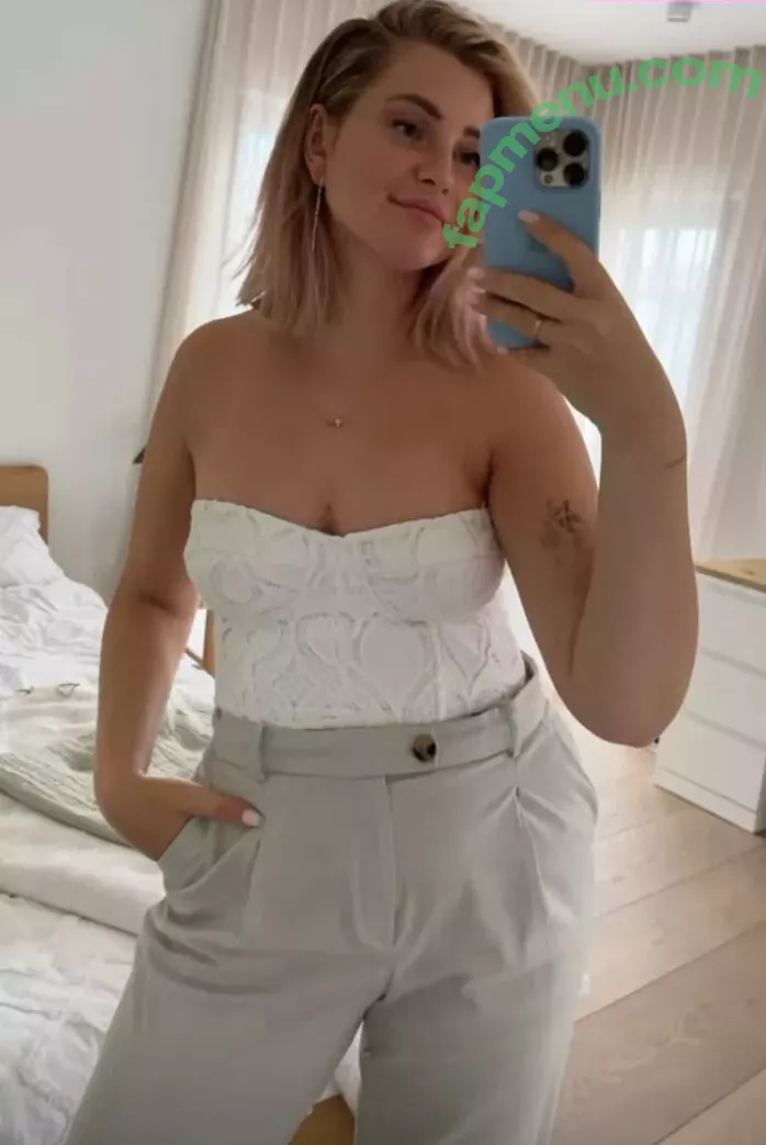 Maren Wolf nude photo #0659 (jellwolffree / marenwolf)