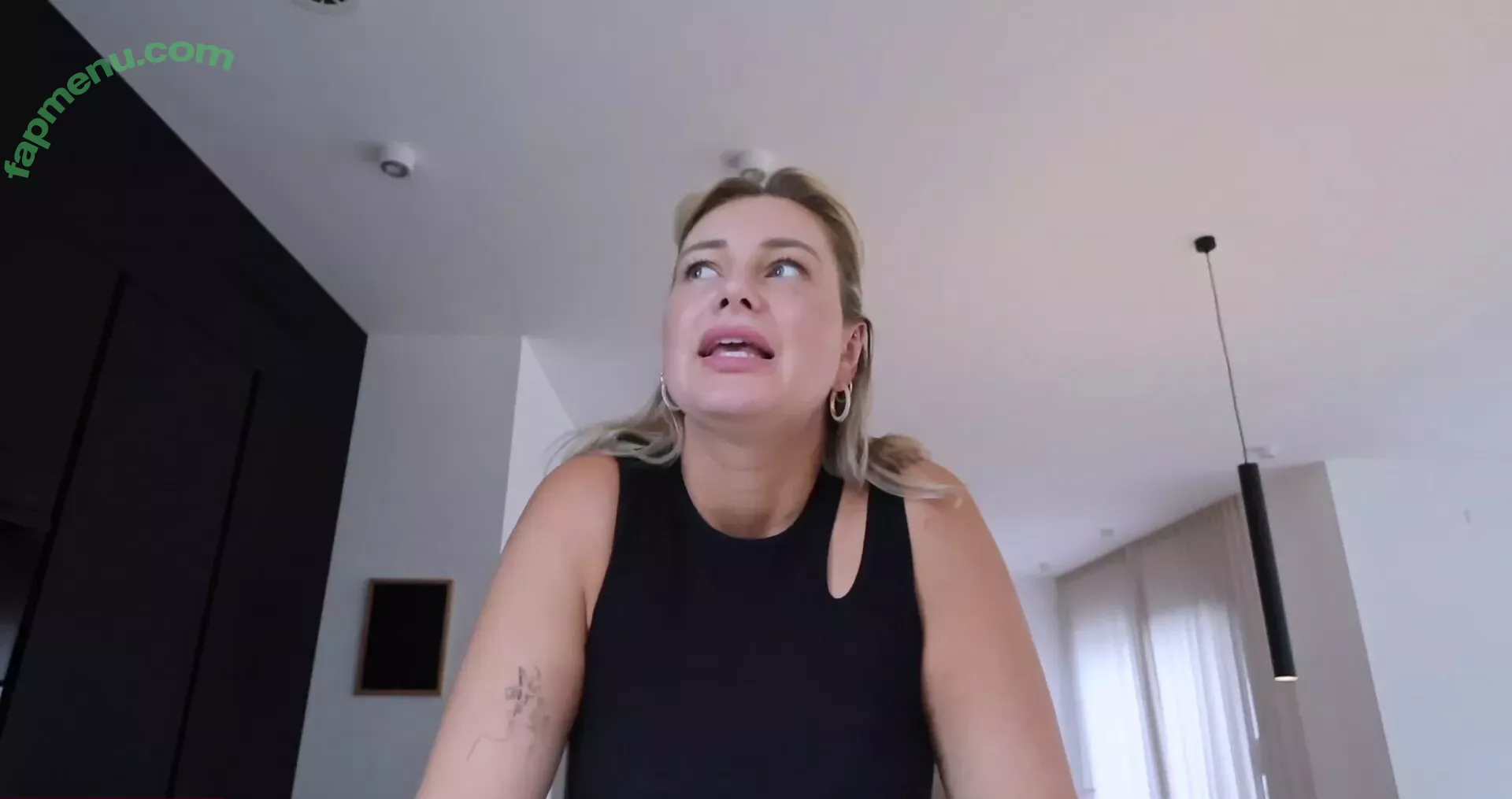 Maren Wolf nude photo #1047 (jellwolffree / marenwolf)