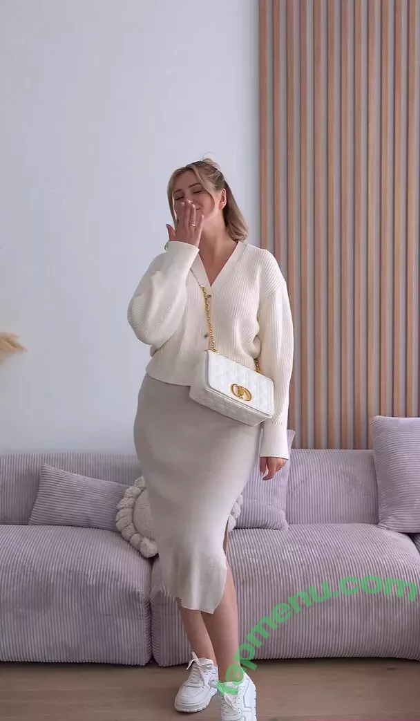 Maren Wolf nude photo #1081 (jellwolffree / marenwolf)