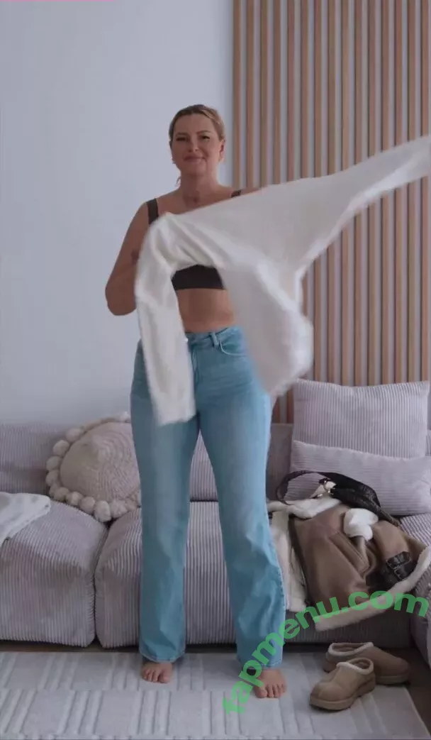 Maren Wolf nude photo #1131 (jellwolffree / marenwolf)