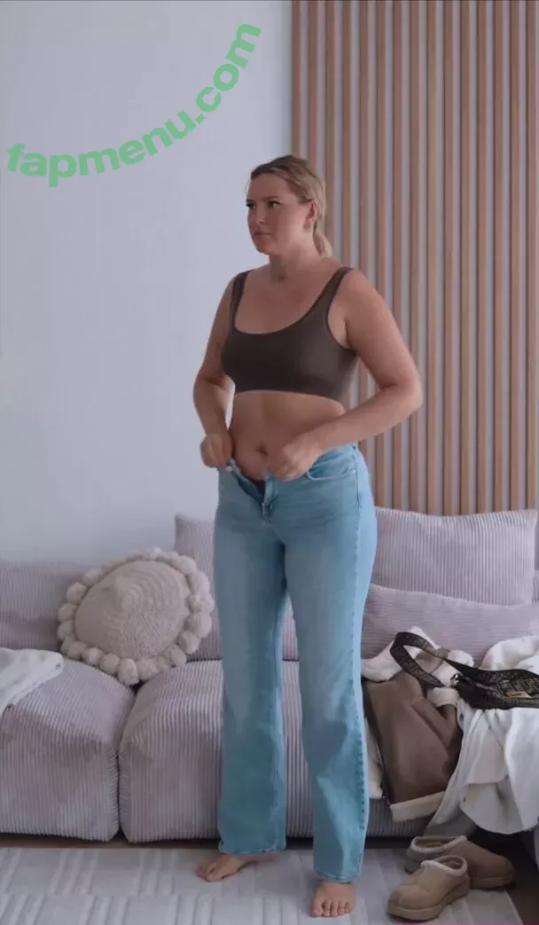 Maren Wolf nude photo #1136 (jellwolffree / marenwolf)