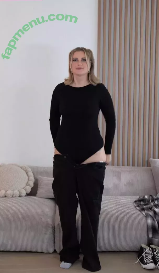 Maren Wolf nude photo #1155 (jellwolffree / marenwolf)