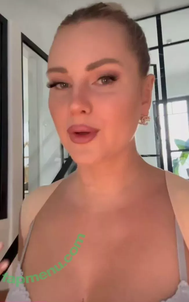 Maren Wolf nude photo #1162 (jellwolffree / marenwolf)