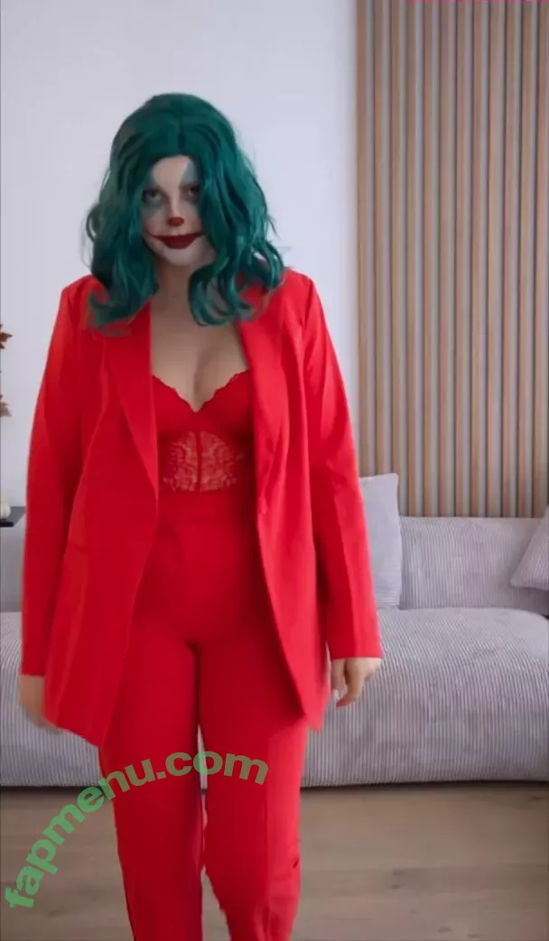 Maren Wolf nude photo #1181 (jellwolffree / marenwolf)