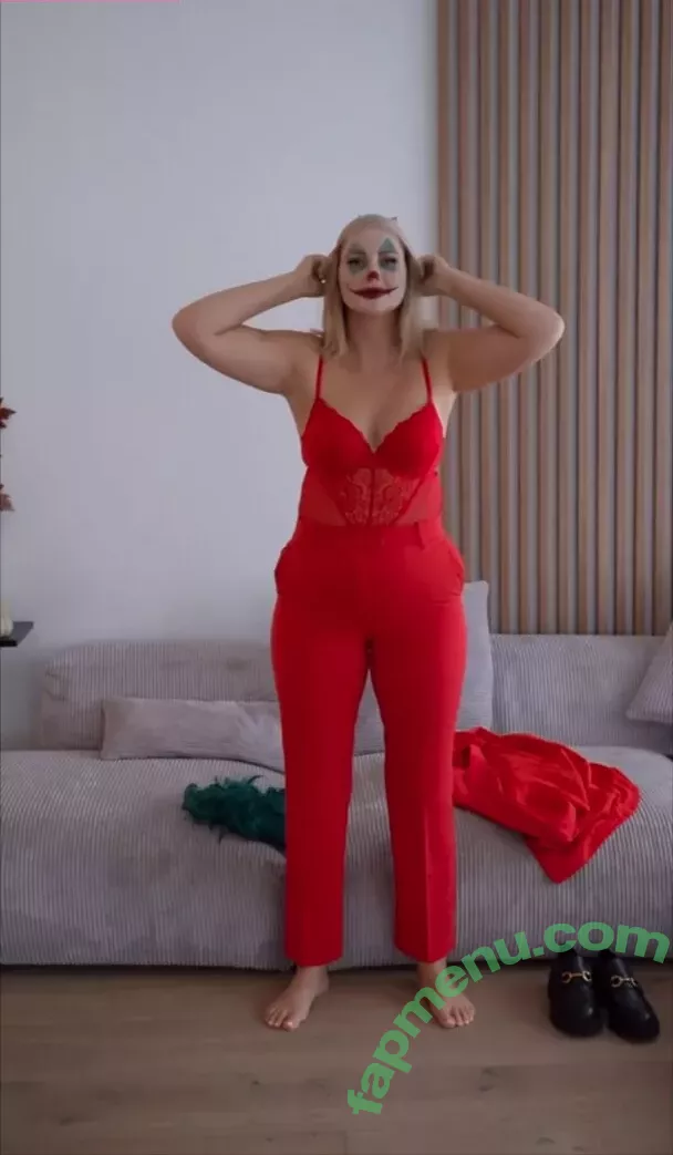 Maren Wolf nude photo #1190 (jellwolffree / marenwolf)