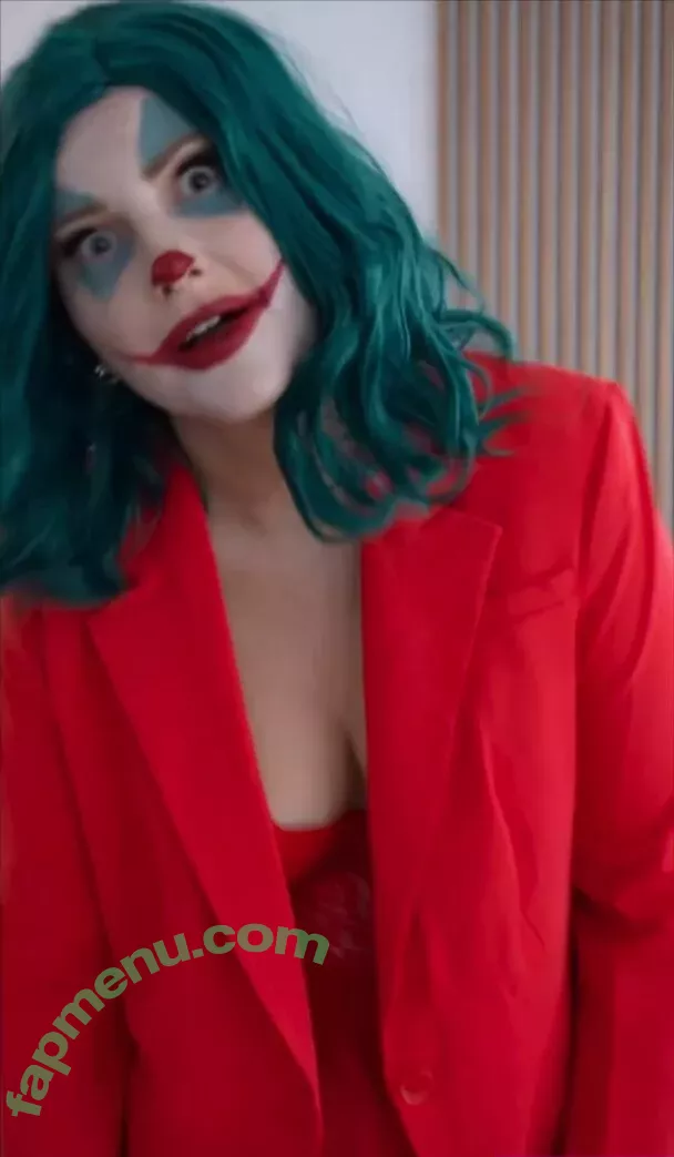 Maren Wolf nude photo #1195 (jellwolffree / marenwolf)