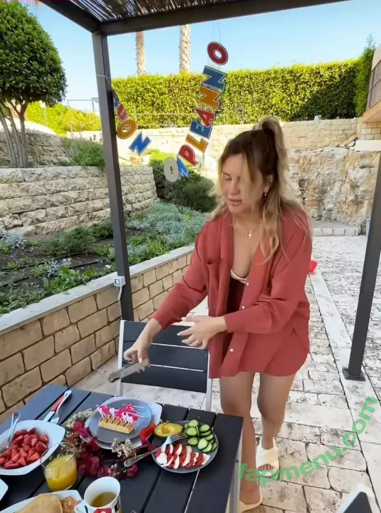 Maren Wolf nude photo #1234 (jellwolffree / marenwolf)