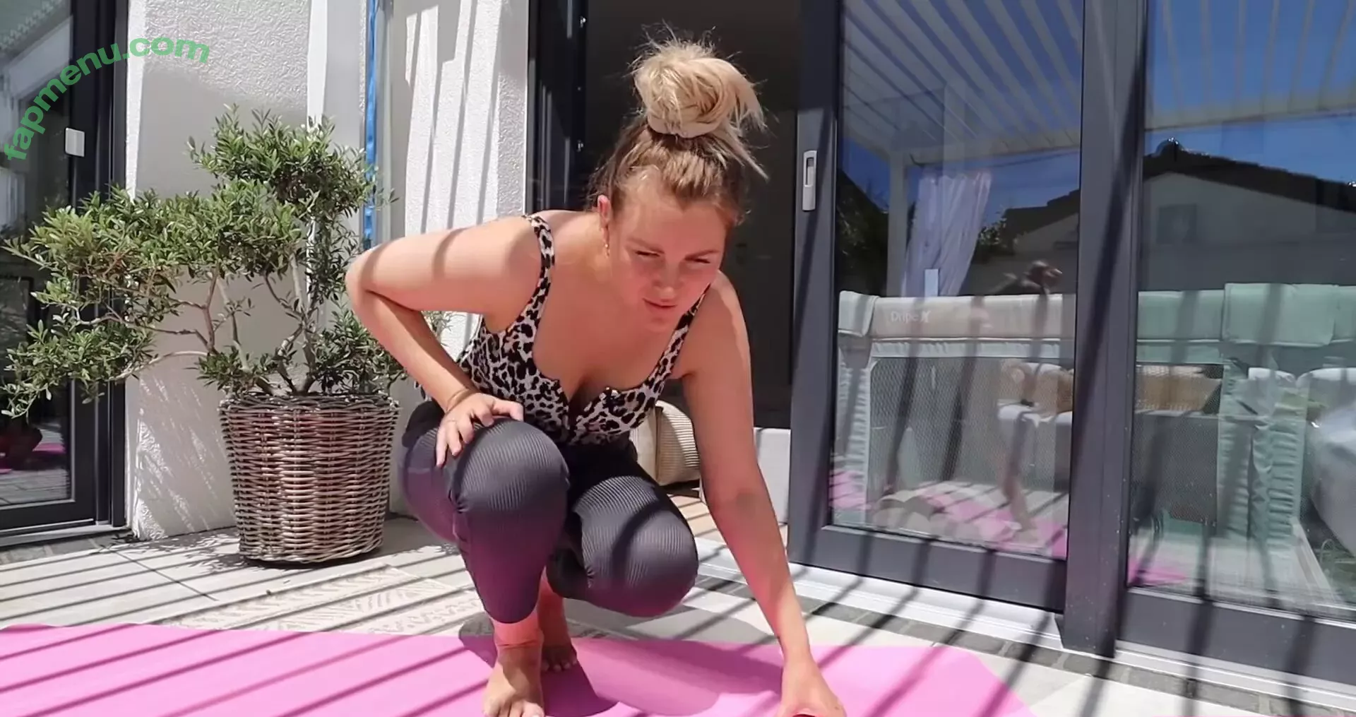 Maren Wolf nude photo #1263 (jellwolffree / marenwolf)