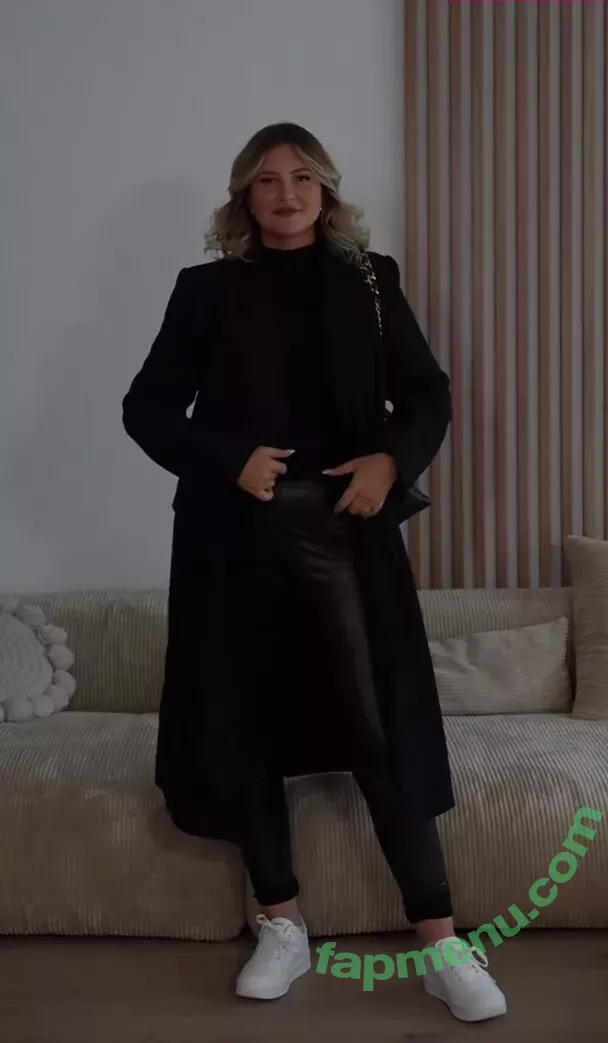 Maren Wolf nude photo #1338 (jellwolffree / marenwolf)