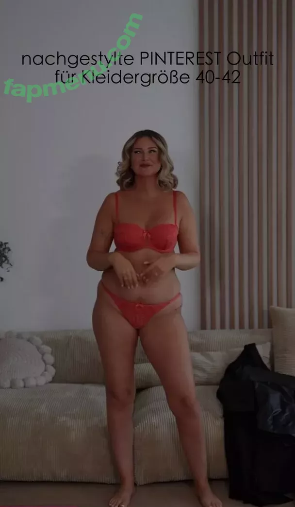 Maren Wolf nude photo #1339 (jellwolffree / marenwolf)