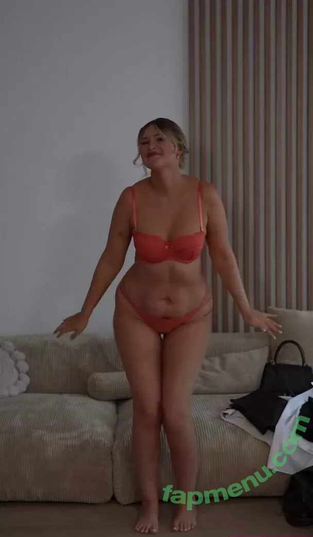 Maren Wolf nude photo #1387 (jellwolffree / marenwolf)