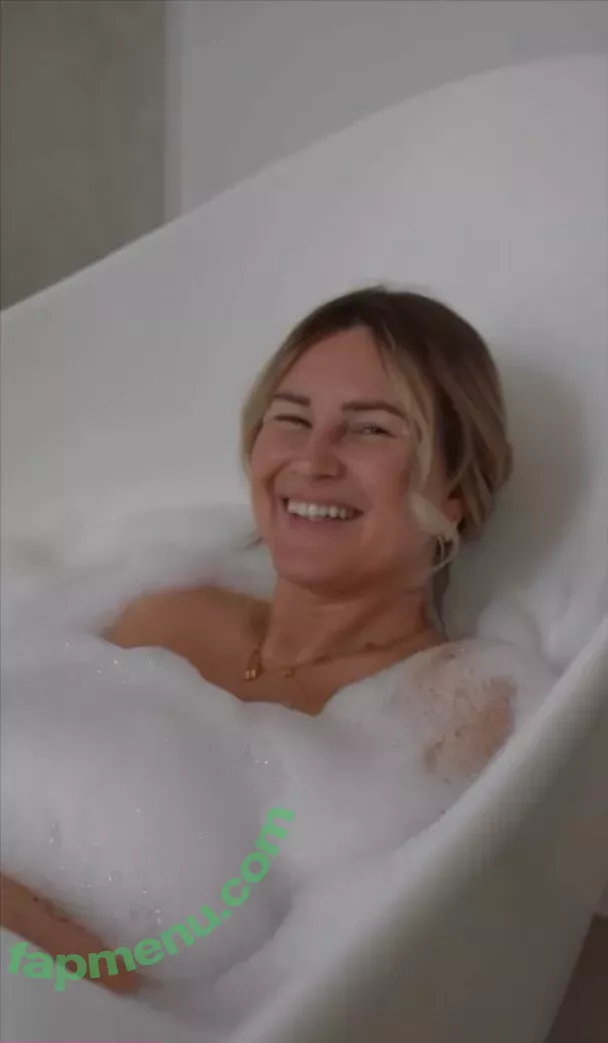 Maren Wolf nude photo #1413 (jellwolffree / marenwolf)