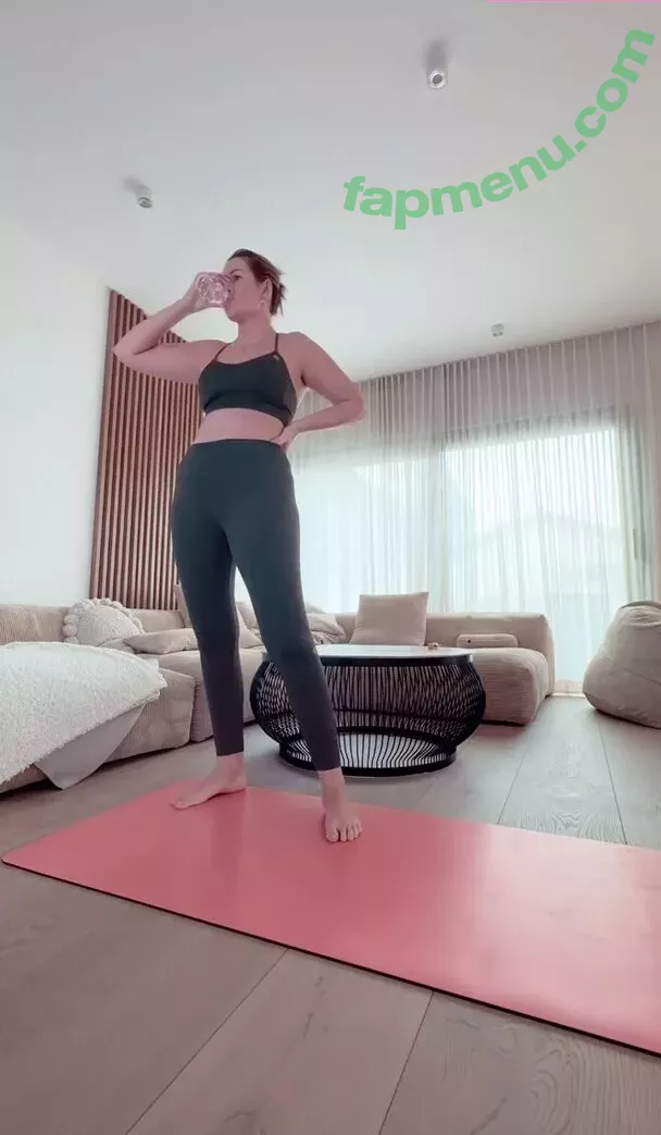 Maren Wolf nude photo #1455 (jellwolffree / marenwolf)