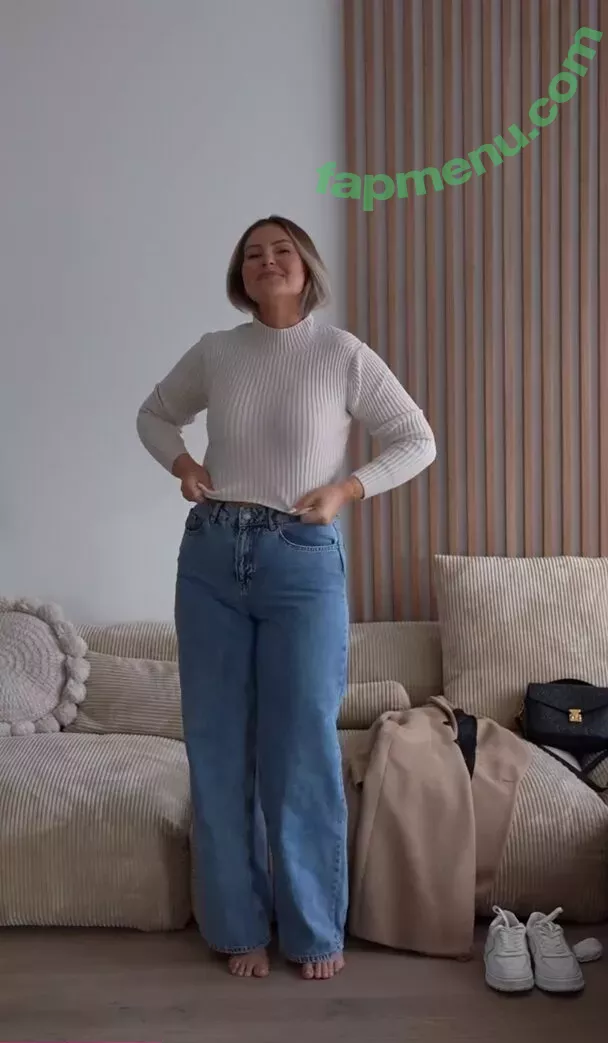 Maren Wolf nude photo #1551 (jellwolffree / marenwolf)