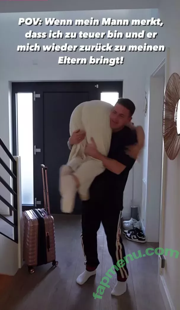 Maren Wolf nude photo #1556 (jellwolffree / marenwolf)