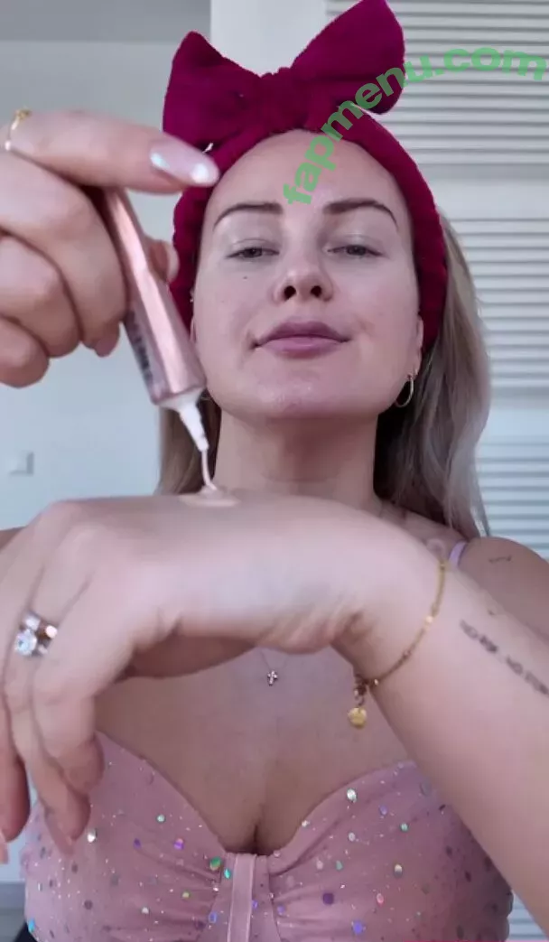 Maren Wolf nude photo #1591 (jellwolffree / marenwolf)