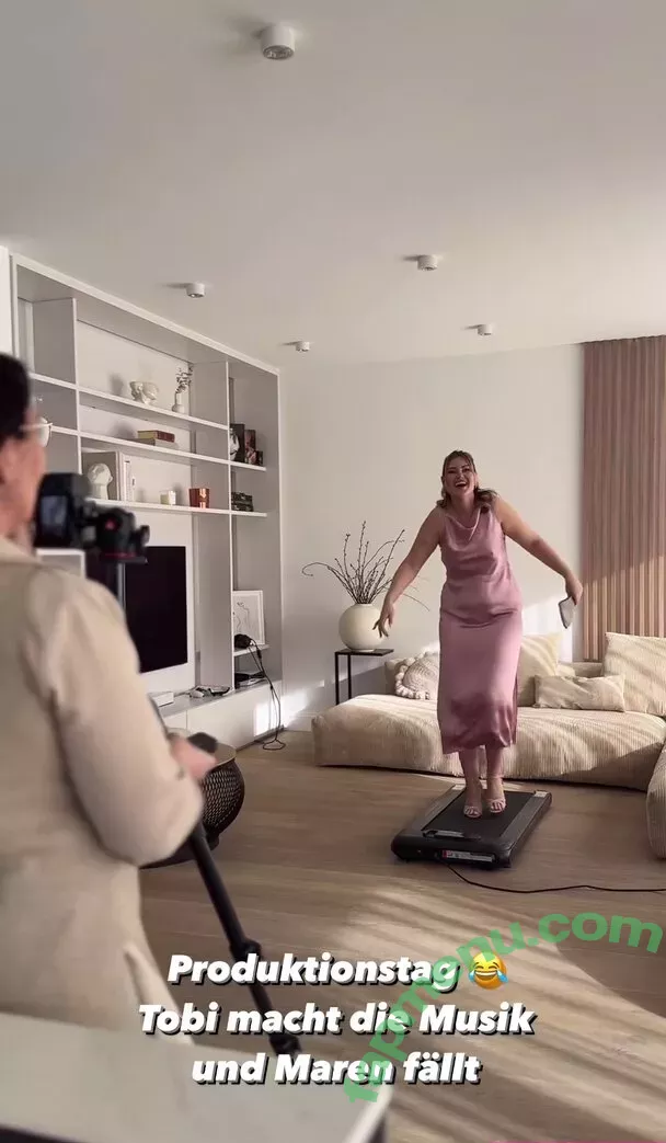 Maren Wolf nude photo #1595 (jellwolffree / marenwolf)