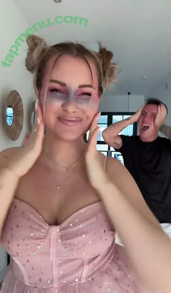 Maren Wolf nude photo #1631 (jellwolffree / marenwolf)