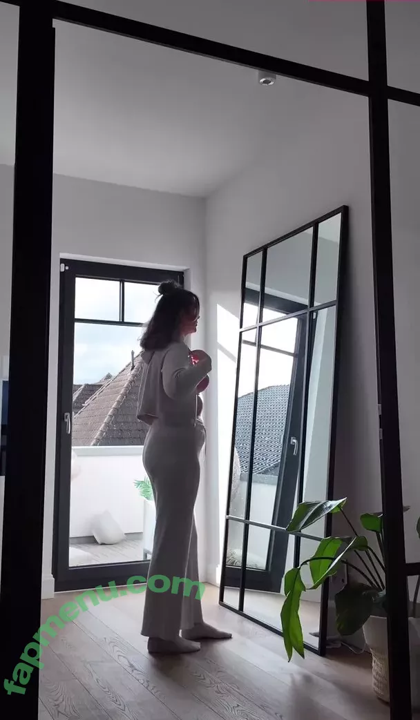 Maren Wolf nude photo #1779 (jellwolffree / marenwolf)