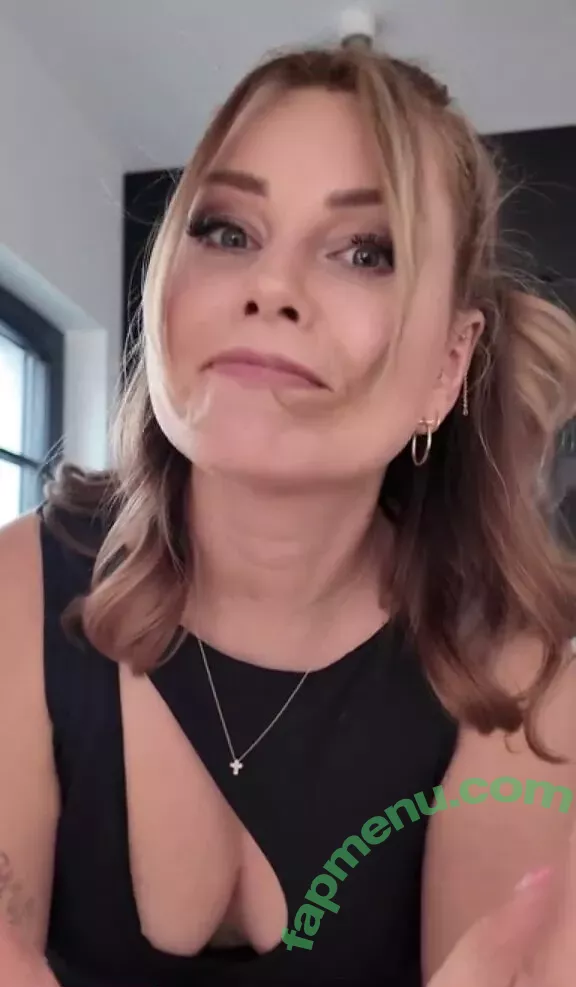 Maren Wolf nude photo #1841 (jellwolffree / marenwolf)