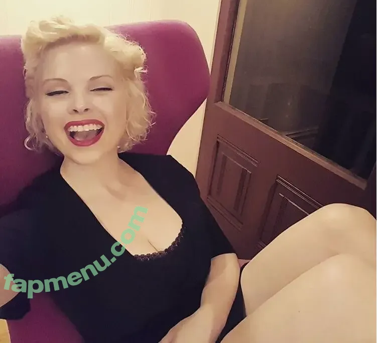 Margaret MacLennan nude photo #0021 (lauraselenzi)