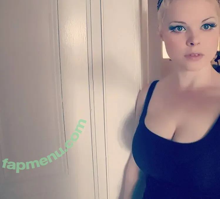Margaret MacLennan nude photo #0026 (lauraselenzi)