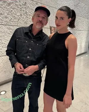 Margaret Qualley / SarahMargaretQualley / margaretqualley nude photo #0447