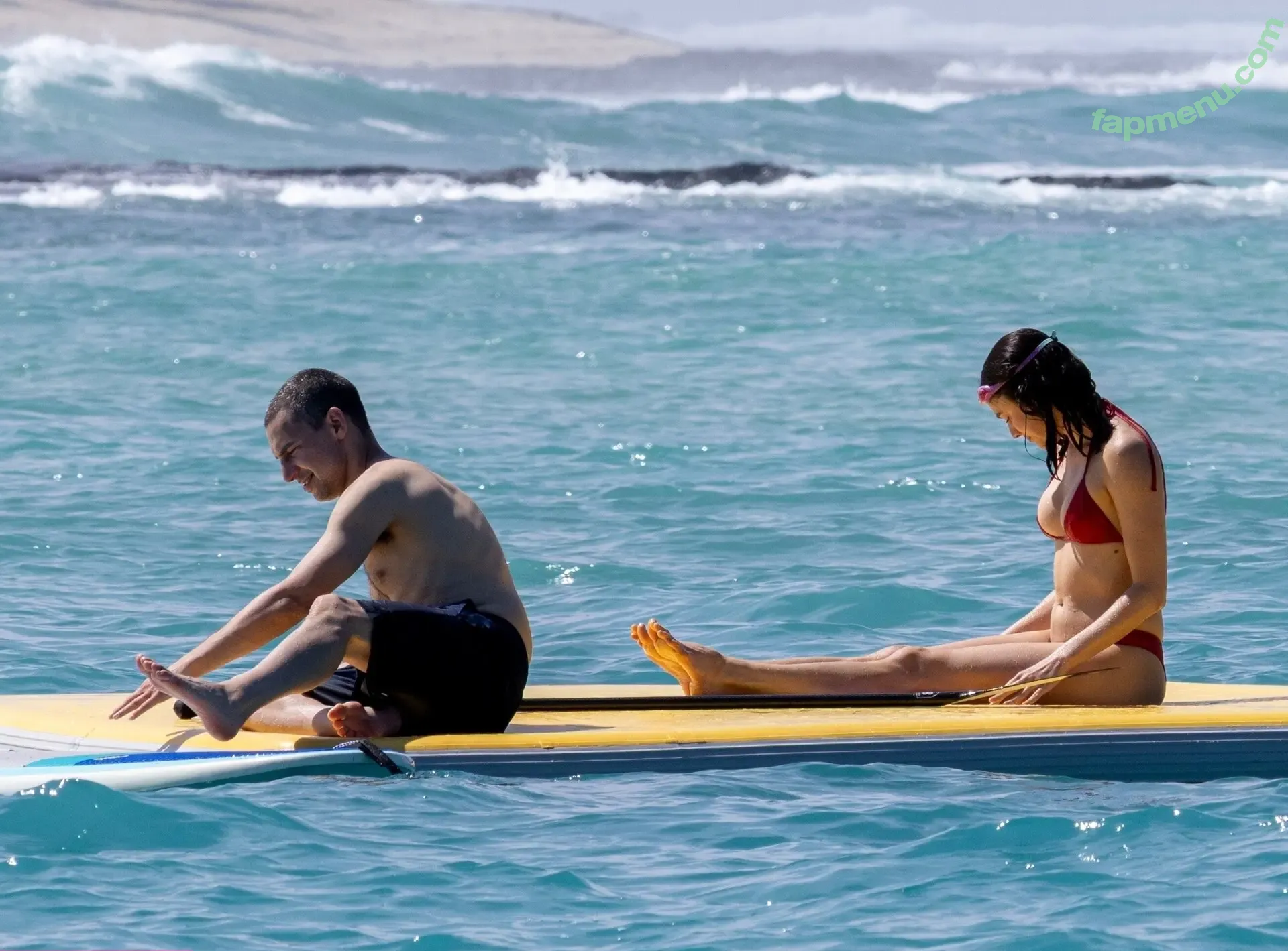 Margaret Qualley nude photo #0436 (SarahMargaretQualley / margaretqualley)