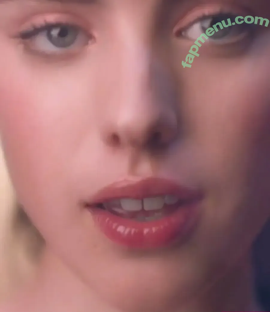 Margaret Qualley nude photo #0548 (SarahMargaretQualley / margaretqualley)