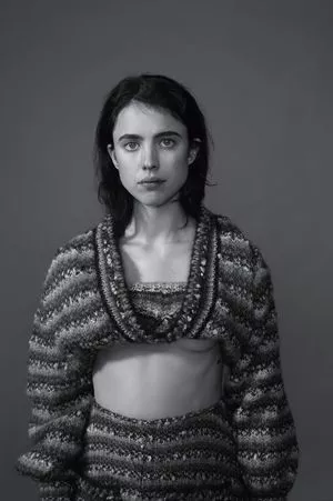 Margaret Qualley / margaretqualley nude photo #0089