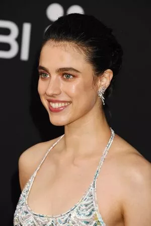 Margaret Qualley / margaretqualley nude photo #0384