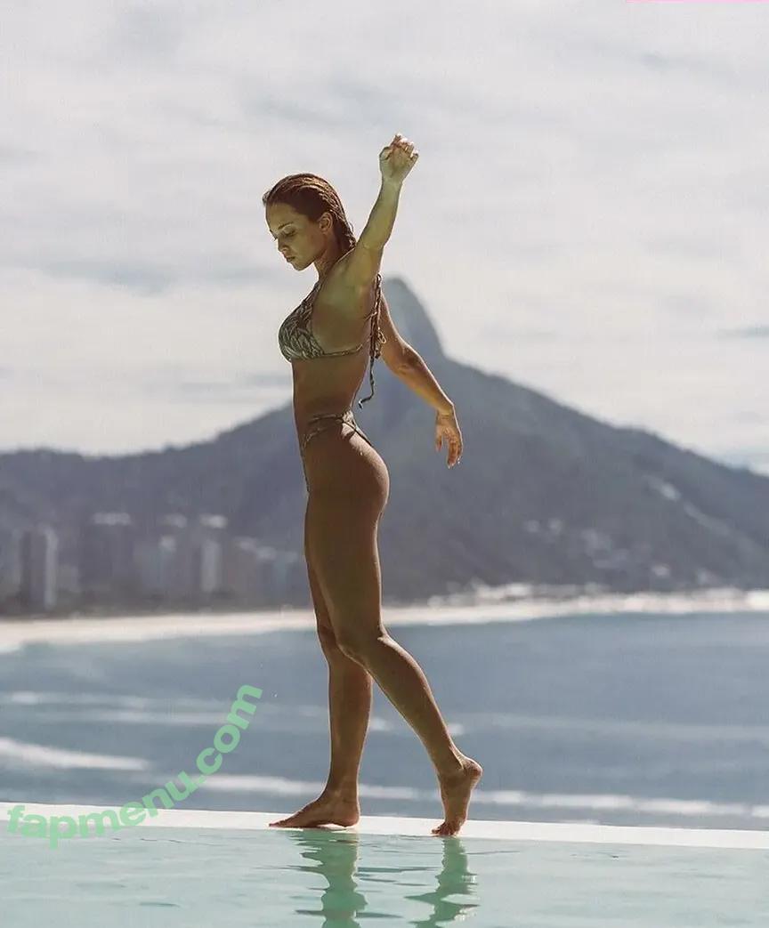 Margarida Corceiro nude photo #0037 (magui_corceiro)