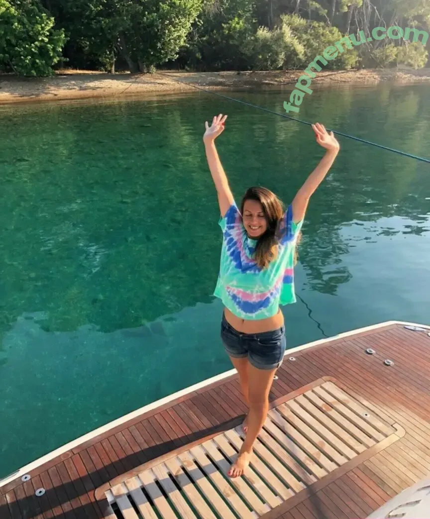 MargauxTheCook nude photo #0031 (MargauxTheCook)