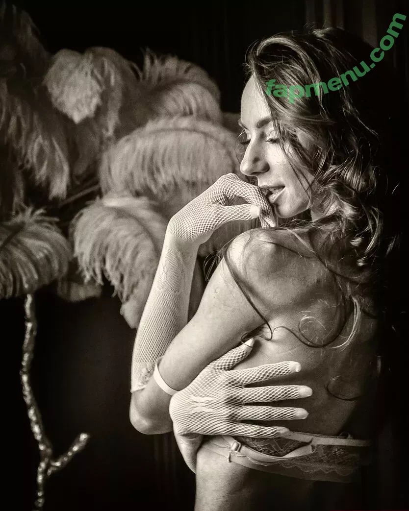 Margo Amp nude photo #0638 (margo.amp / margo_amp / margoamp)