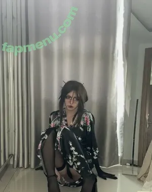 Margo Kuzina nude