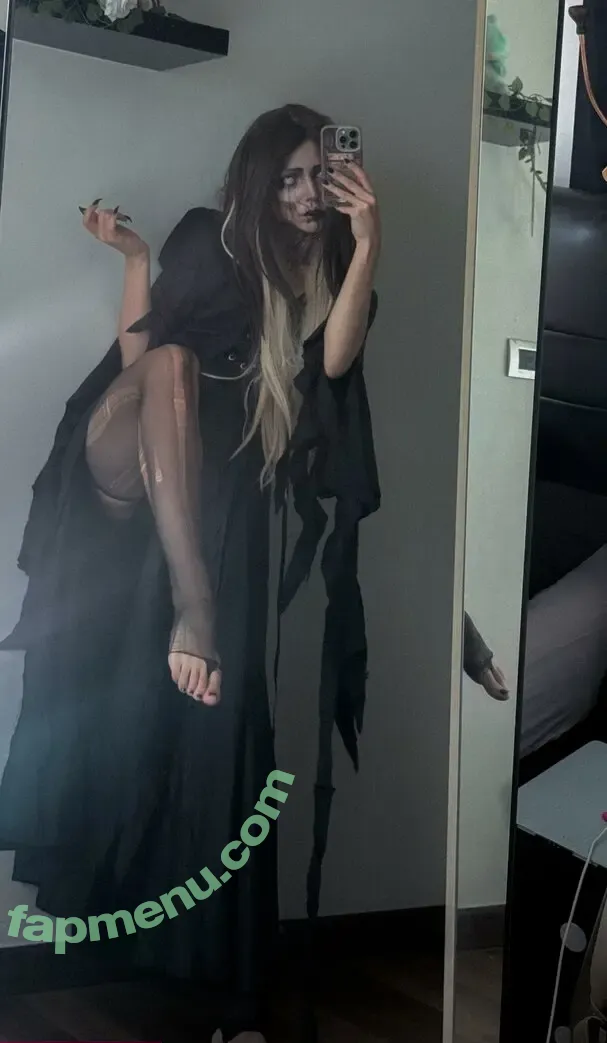 Margo Kuzina nude photo #0966 (Margokuz_21)