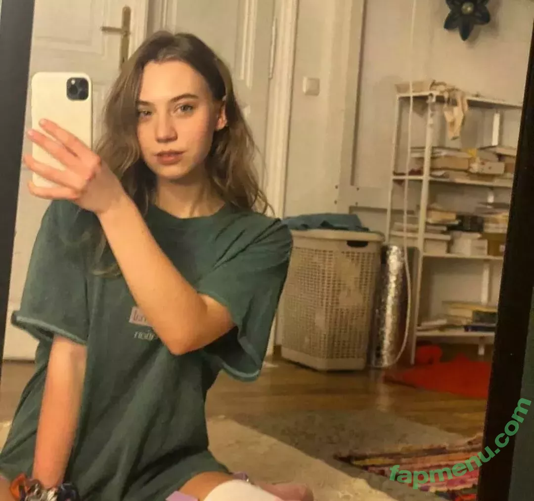 margo_leevony nude photo #0033 (margo_levine / margo_levony)