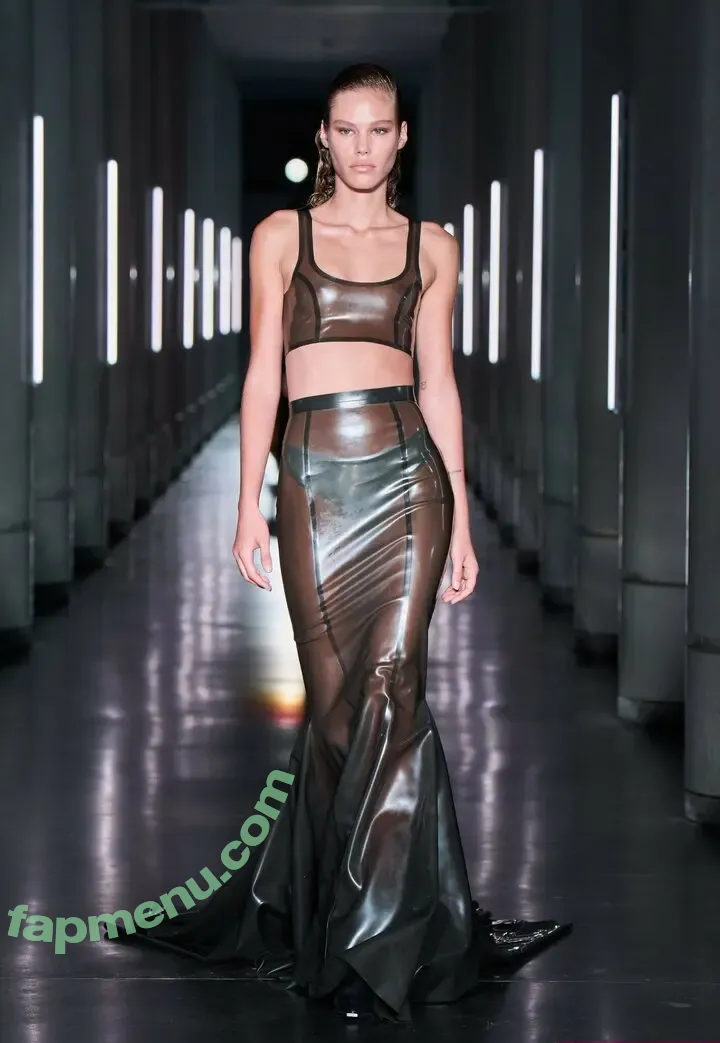 Margo Millien nude photo #0031 (margomillien)