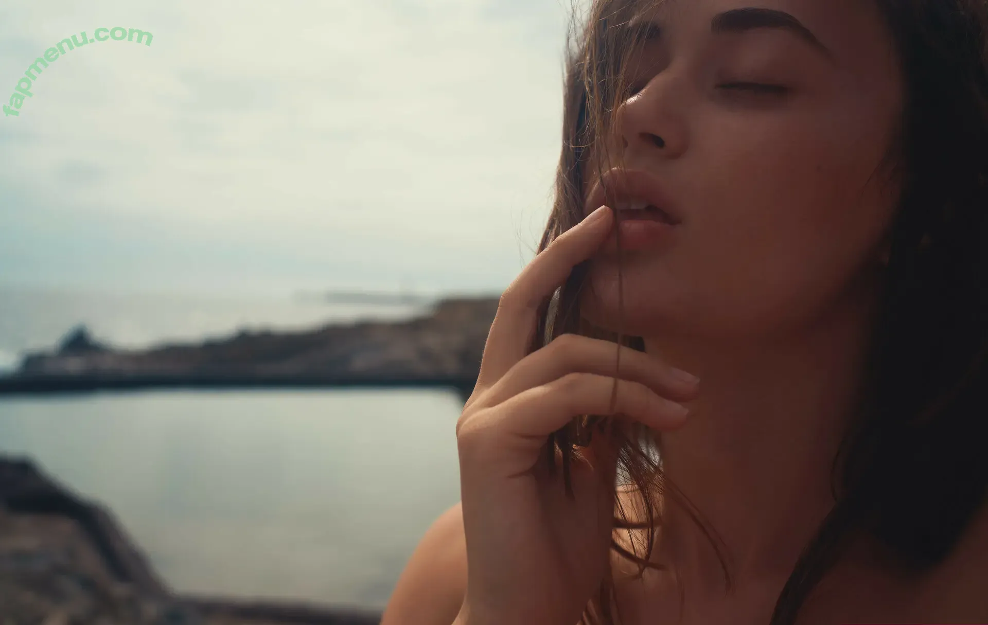 Margoreett nude photo #0113 (margoreett_ / margoritaonly)