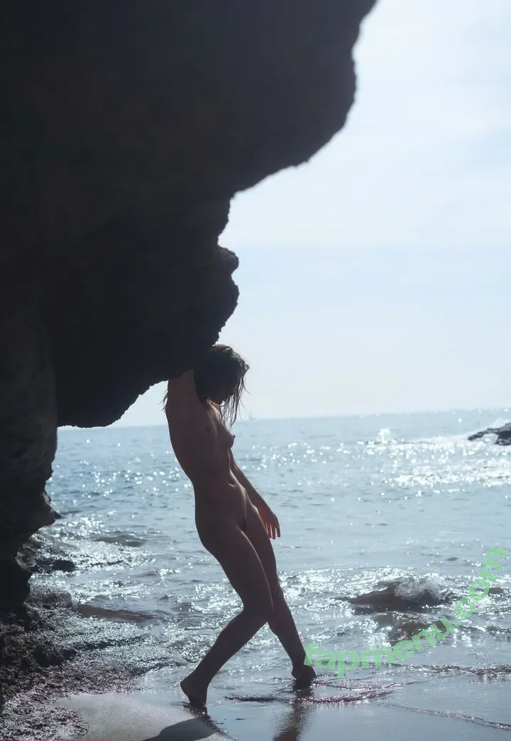 Margoreett nude photo #0190 (margoreett_ / margoritaonly)