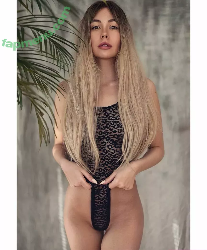 Margot Gajewska nude photo #0137 (anyuser / margot.gajewska / margot.haievska / margotgajewska)