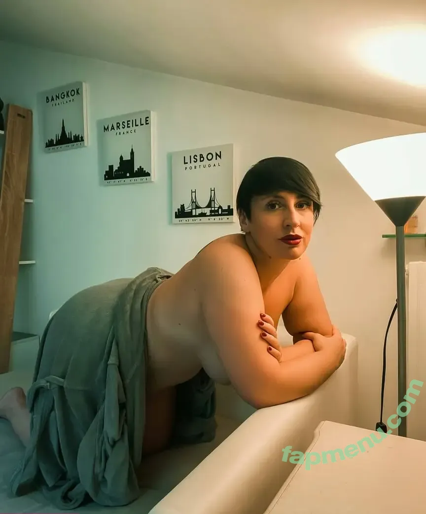 Margot Le Blanc nude photo #0011 (margot_le_blanc / muse_margot)