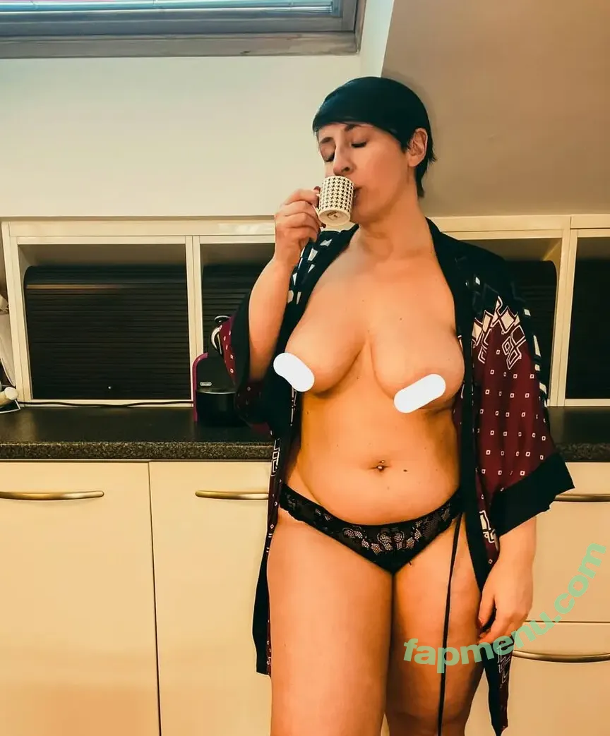 Margot Le Blanc nude photo #0016 (margot_le_blanc / muse_margot)