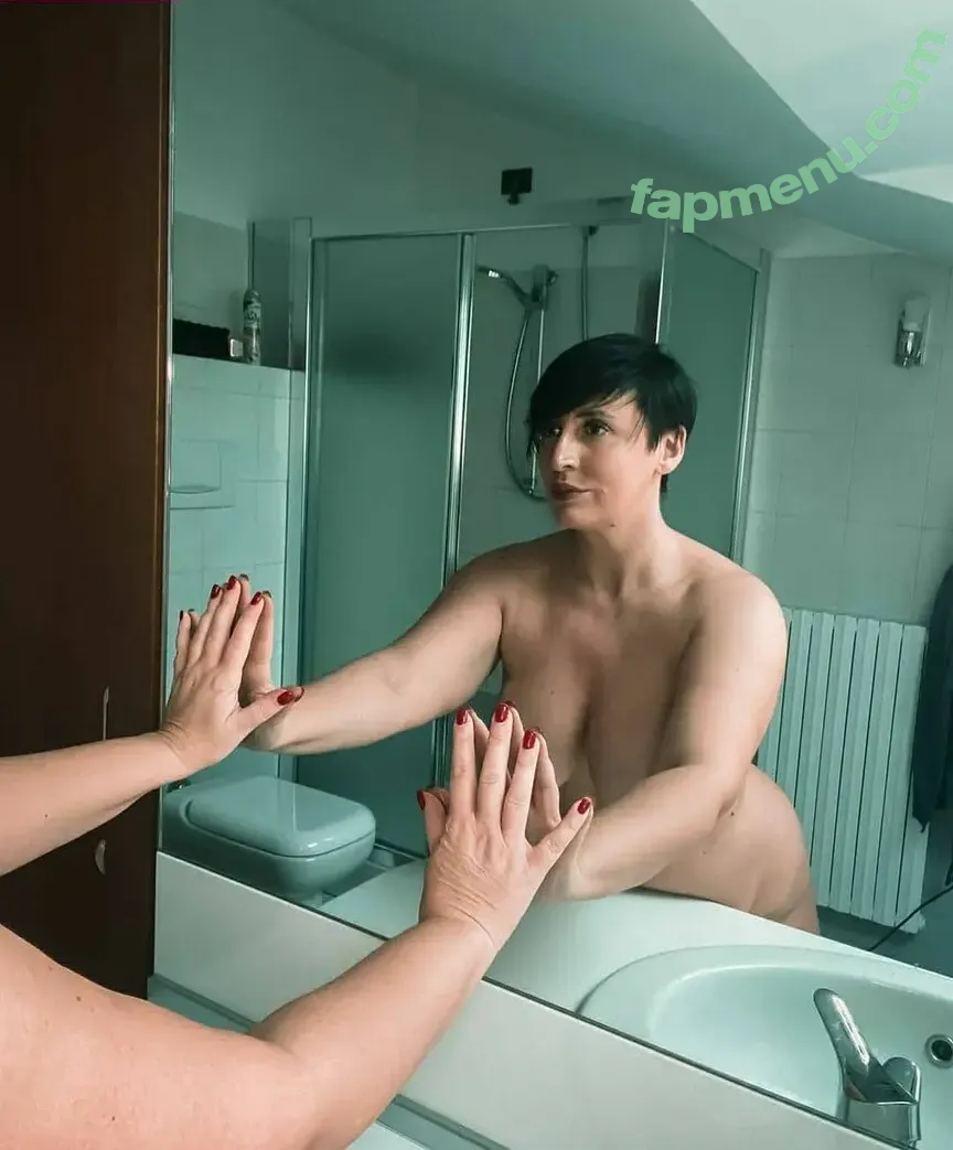 Margot Le Blanc nude photo #0043 (margot_le_blanc / muse_margot)