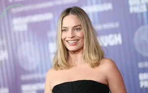 Margot Robbie / margotrobbie / margotrobbieofficial nude photo #2453