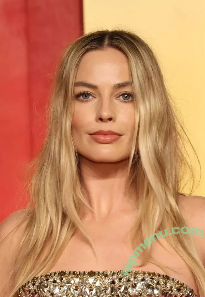 Margot Robbie nude photo #2115 (margotrobbie / margotrobbieofficial)