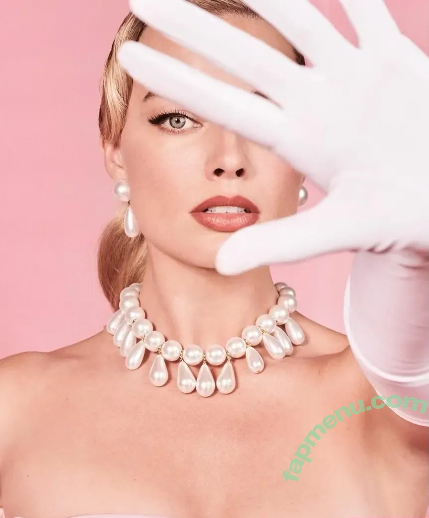 Margot Robbie nude photo #2128 (margotrobbie / margotrobbieofficial)